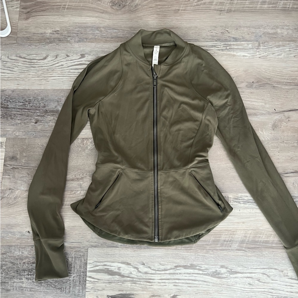 Lululemon cropped define jacket size 4